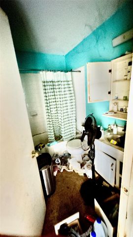 101 17th Avenue N, Texas City, TX 77590