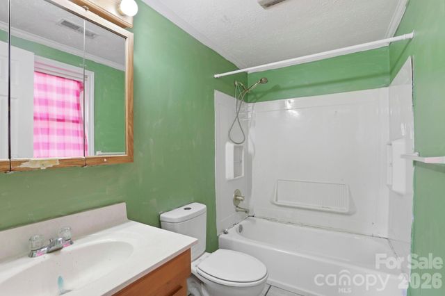 180 Whispering Pines Drive, Pisgah Forest, NC 28768