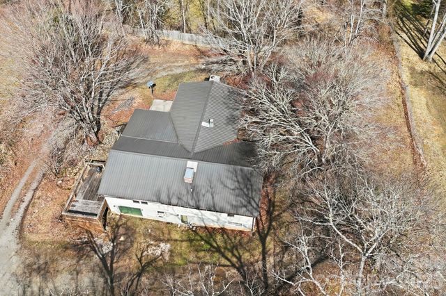 180 Whispering Pines Drive, Pisgah Forest, NC 28768