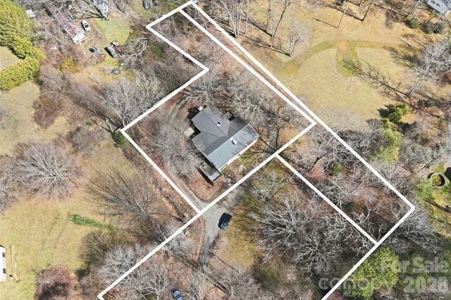 180 Whispering Pines Drive, Pisgah Forest, NC 28768