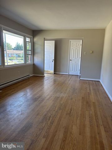 142 TAMMY LN, Martinsburg, WV 25405