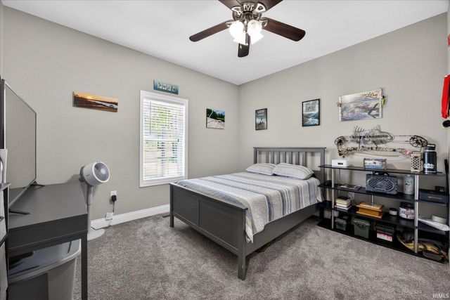 5935 Sandpit Road, Bedford, IN 47421