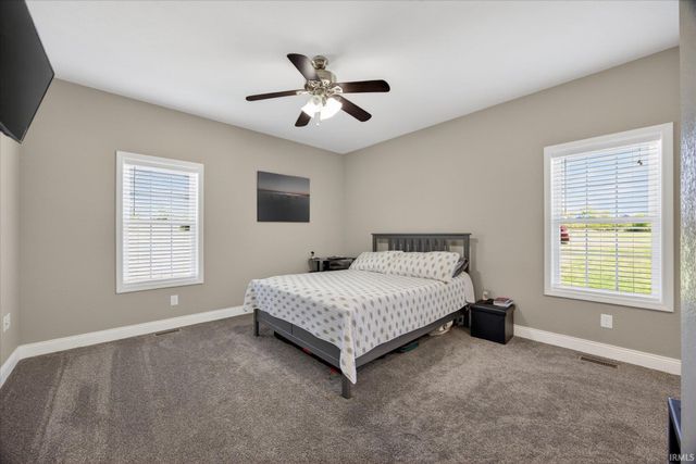 5935 Sandpit Road, Bedford, IN 47421