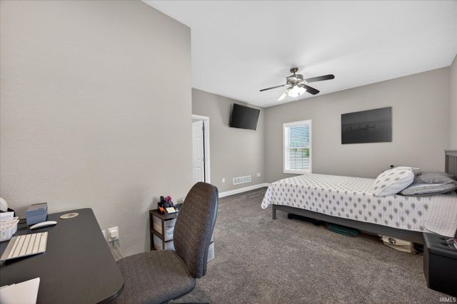 5935 Sandpit Road, Bedford, IN 47421