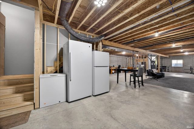 5935 Sandpit Road, Bedford, IN 47421