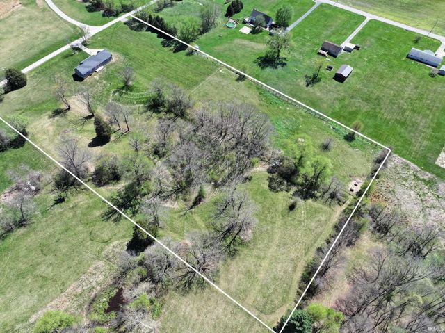 5935 Sandpit Road, Bedford, IN 47421