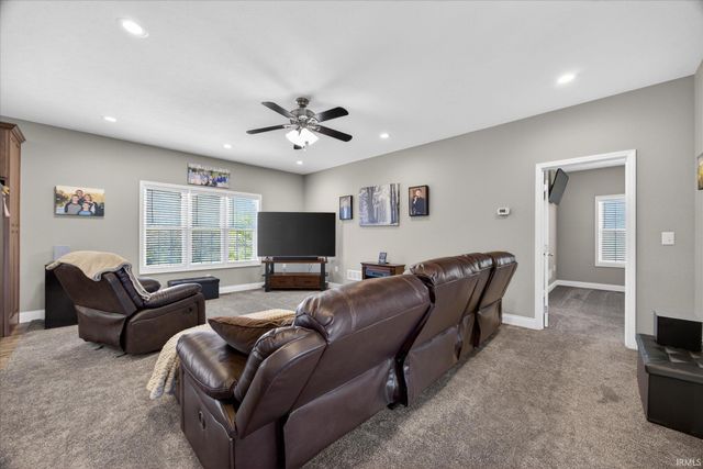 5935 Sandpit Road, Bedford, IN 47421