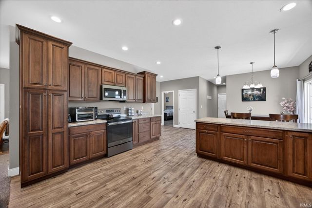 5935 Sandpit Road, Bedford, IN 47421