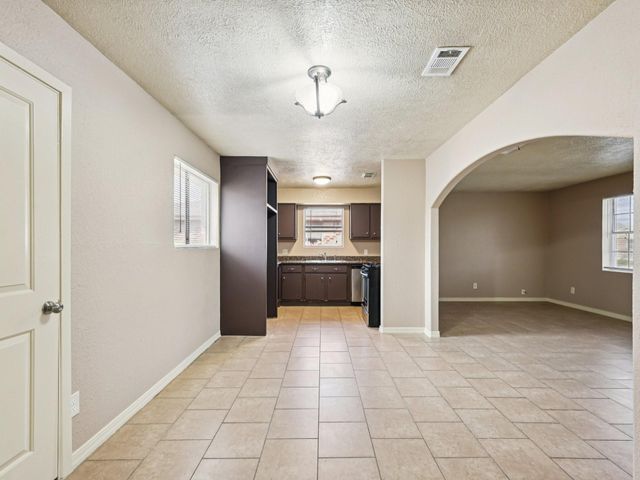 4710 Pine Street, Seabrook, TX 77586