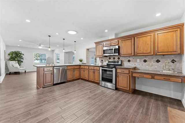 2654 CLUBHOUSE DRIVE N, Clearwater, FL 33761