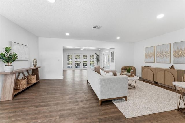 2654 CLUBHOUSE DRIVE N, Clearwater, FL 33761