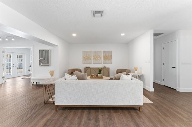 2654 CLUBHOUSE DRIVE N, Clearwater, FL 33761