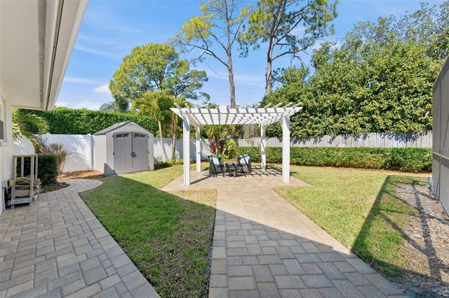 2654 CLUBHOUSE DRIVE N, Clearwater, FL 33761