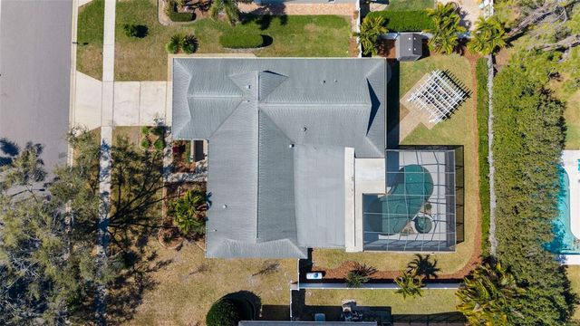 2654 CLUBHOUSE DRIVE N, Clearwater, FL 33761