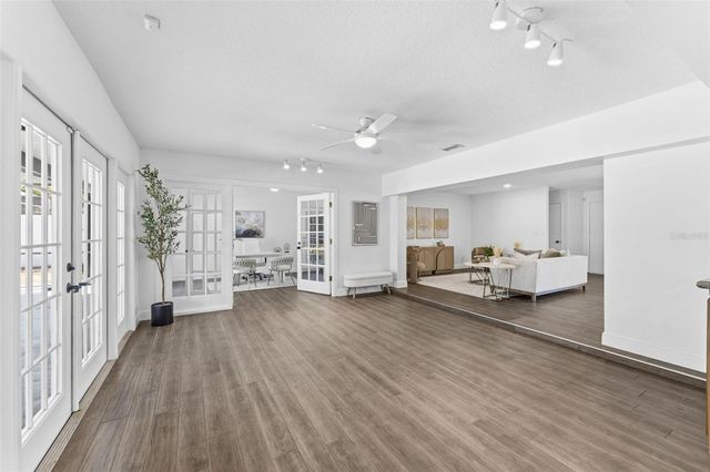 2654 CLUBHOUSE DRIVE N, Clearwater, FL 33761