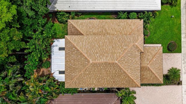 13494 Carrick Green Court, Delray Beach, FL 33446