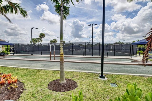 13494 Carrick Green Court, Delray Beach, FL 33446