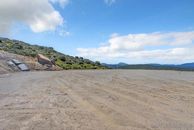2169 Corte Dorado Espuela, Alpine, CA 91901