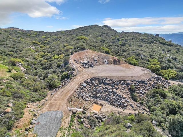 2169 Corte Dorado Espuela, Alpine, CA 91901