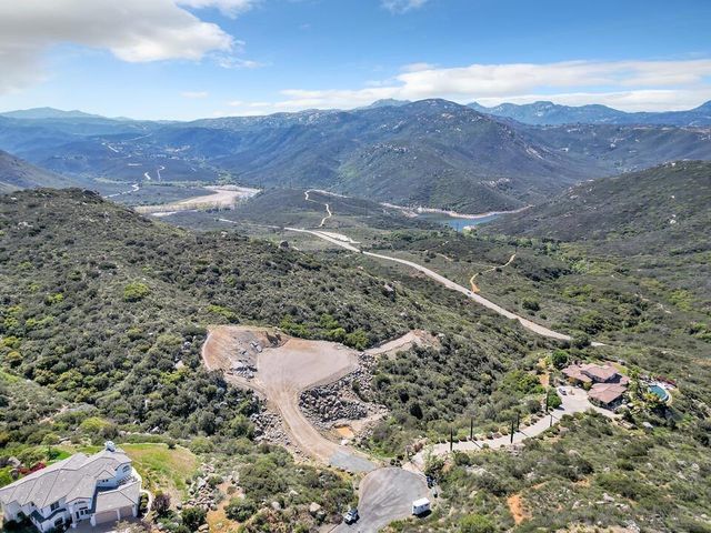 2169 Corte Dorado Espuela, Alpine, CA 91901