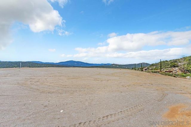 2169 Corte Dorado Espuela, Alpine, CA 91901