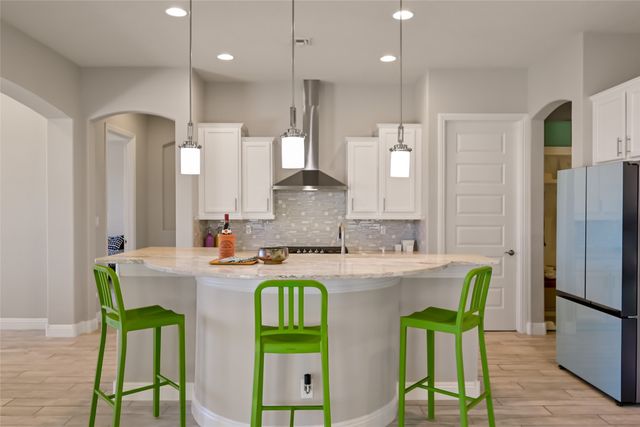 4718 Lluvia Encantada, Santa Fe, NM 87507