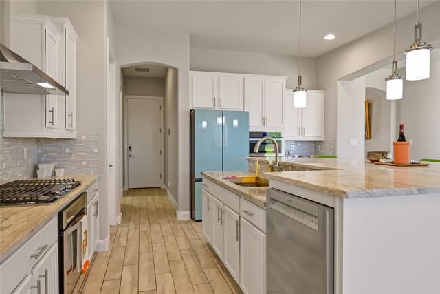 4718 Lluvia Encantada, Santa Fe, NM 87507