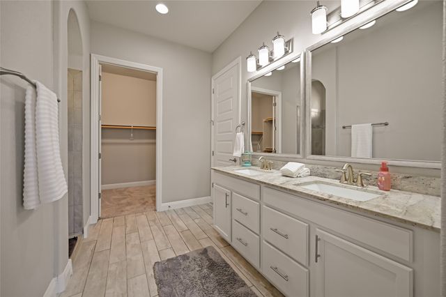 4718 Lluvia Encantada, Santa Fe, NM 87507