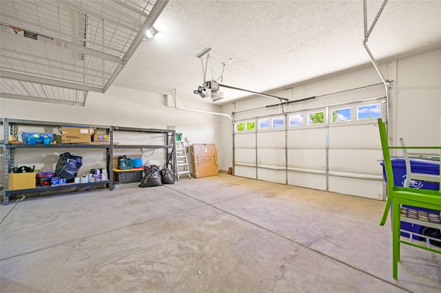 4718 Lluvia Encantada, Santa Fe, NM 87507