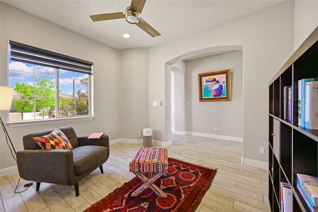 4718 Lluvia Encantada, Santa Fe, NM 87507