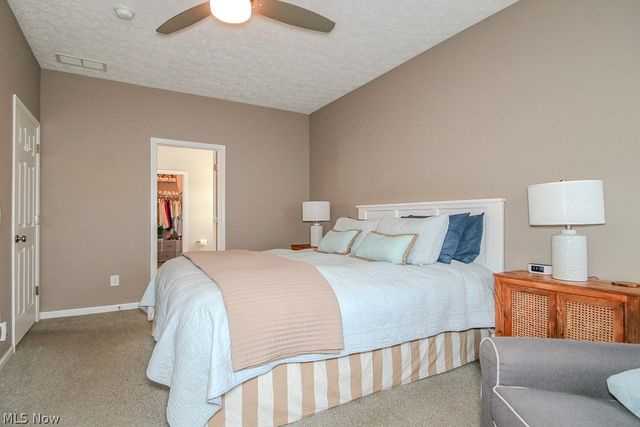 9072 Devonshire Drive, Olmsted Falls, OH 44138