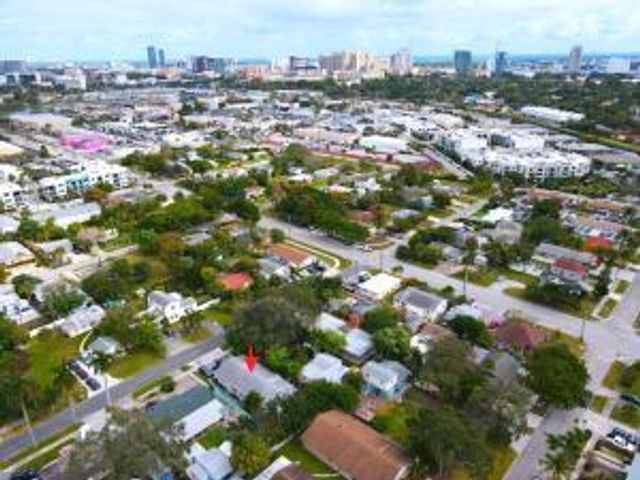1320 Wellington Street B, West Palm Beach, FL 33401