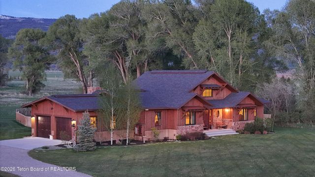 6289 FOX MEADOWS Drive, Victor, ID 83455