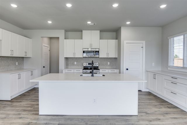 6830 Florence Drive, Midlothian, TX 76065