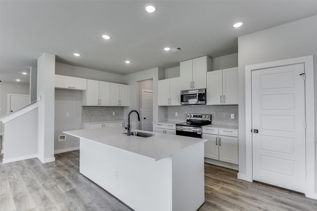 6830 Florence Drive, Midlothian, TX 76065