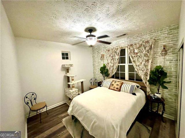 968 Windcroft Circle NW, Acworth, GA 30101