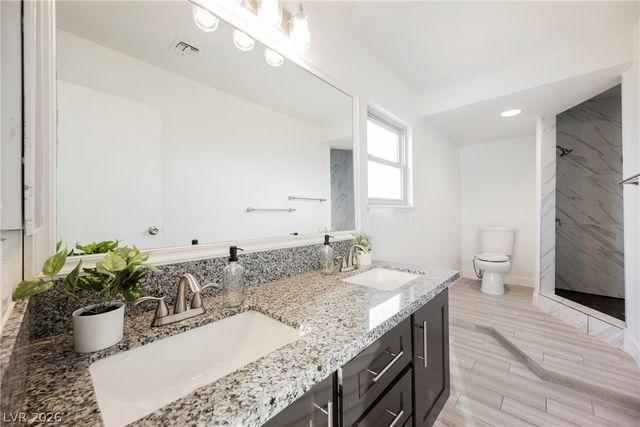 1704 Kismet Circle, Las Vegas, NV 89108