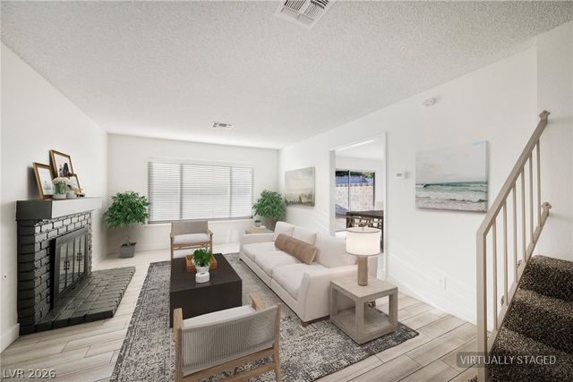 1704 Kismet Circle, Las Vegas, NV 89108