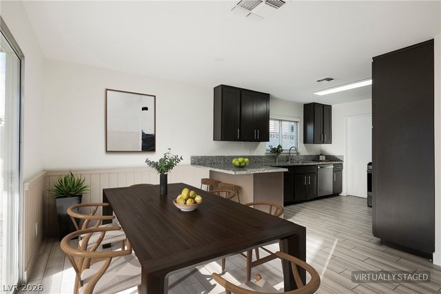 1704 Kismet Circle, Las Vegas, NV 89108