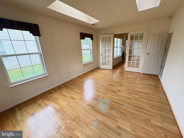 410 ELDERBERRY CT, Mount Laurel, NJ 08054
