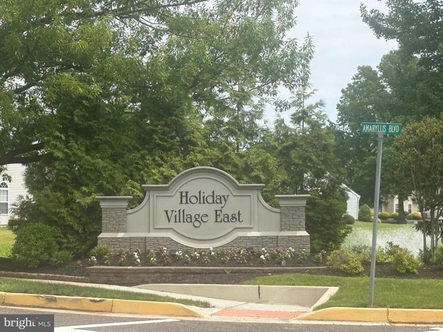 410 ELDERBERRY CT, Mount Laurel, NJ 08054