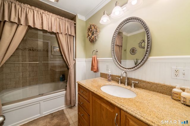 29 Evening Star Drive, Seymour, CT 06483