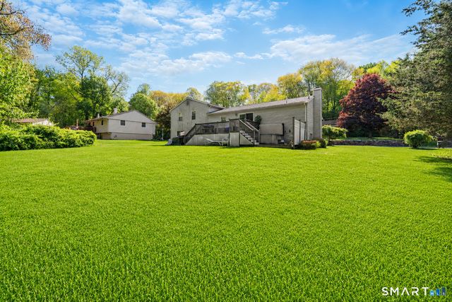 29 Evening Star Drive, Seymour, CT 06483