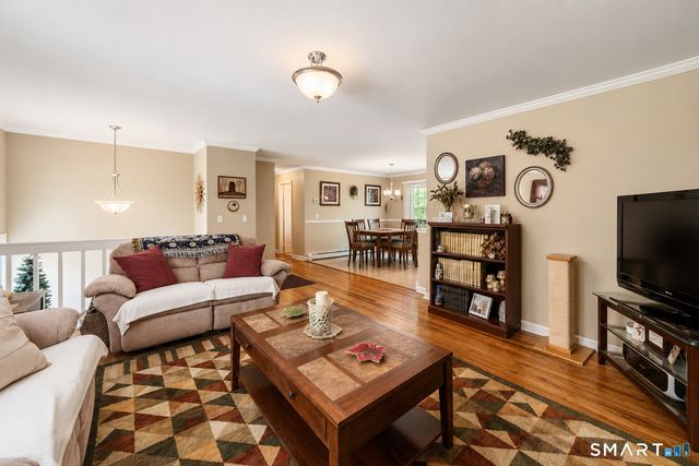 29 Evening Star Drive, Seymour, CT 06483