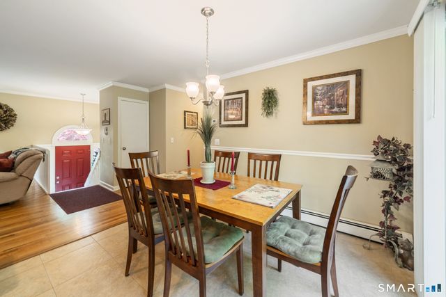 29 Evening Star Drive, Seymour, CT 06483