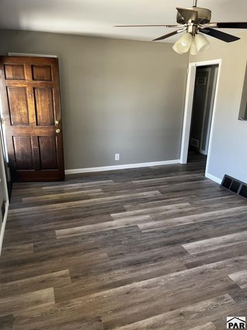 1702 Englewood Dr, Pueblo, CO 81005