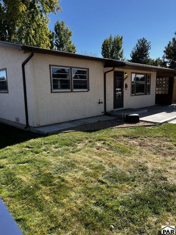 1702 Englewood Dr, Pueblo, CO 81005