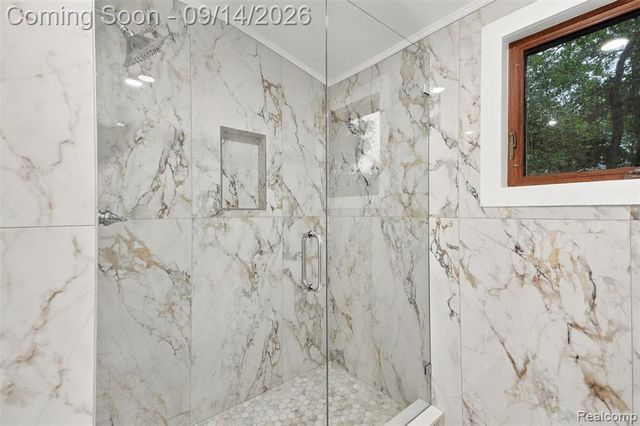 1496 Chesterfield Avenue, Birmingham, MI 48009