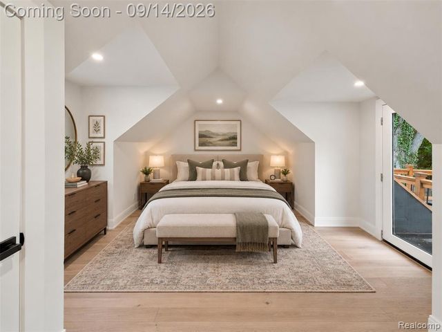 1496 Chesterfield Avenue, Birmingham, MI 48009