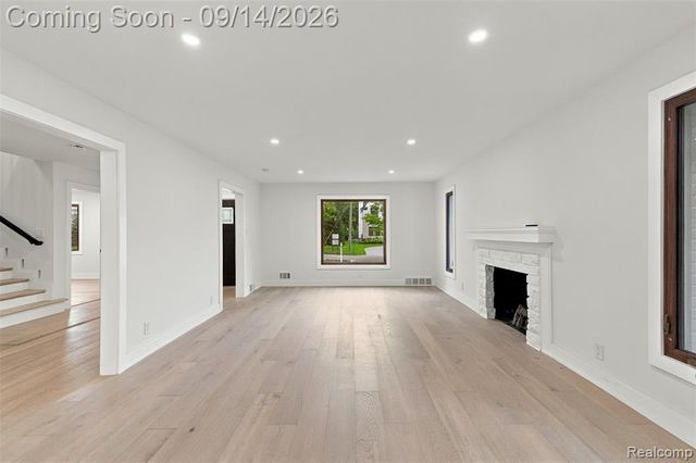 1496 Chesterfield Avenue, Birmingham, MI 48009